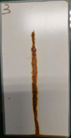中性盐雾测试1440小时后划痕处的锈蚀